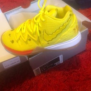 Brand New Sponge Bob Kyrie 5